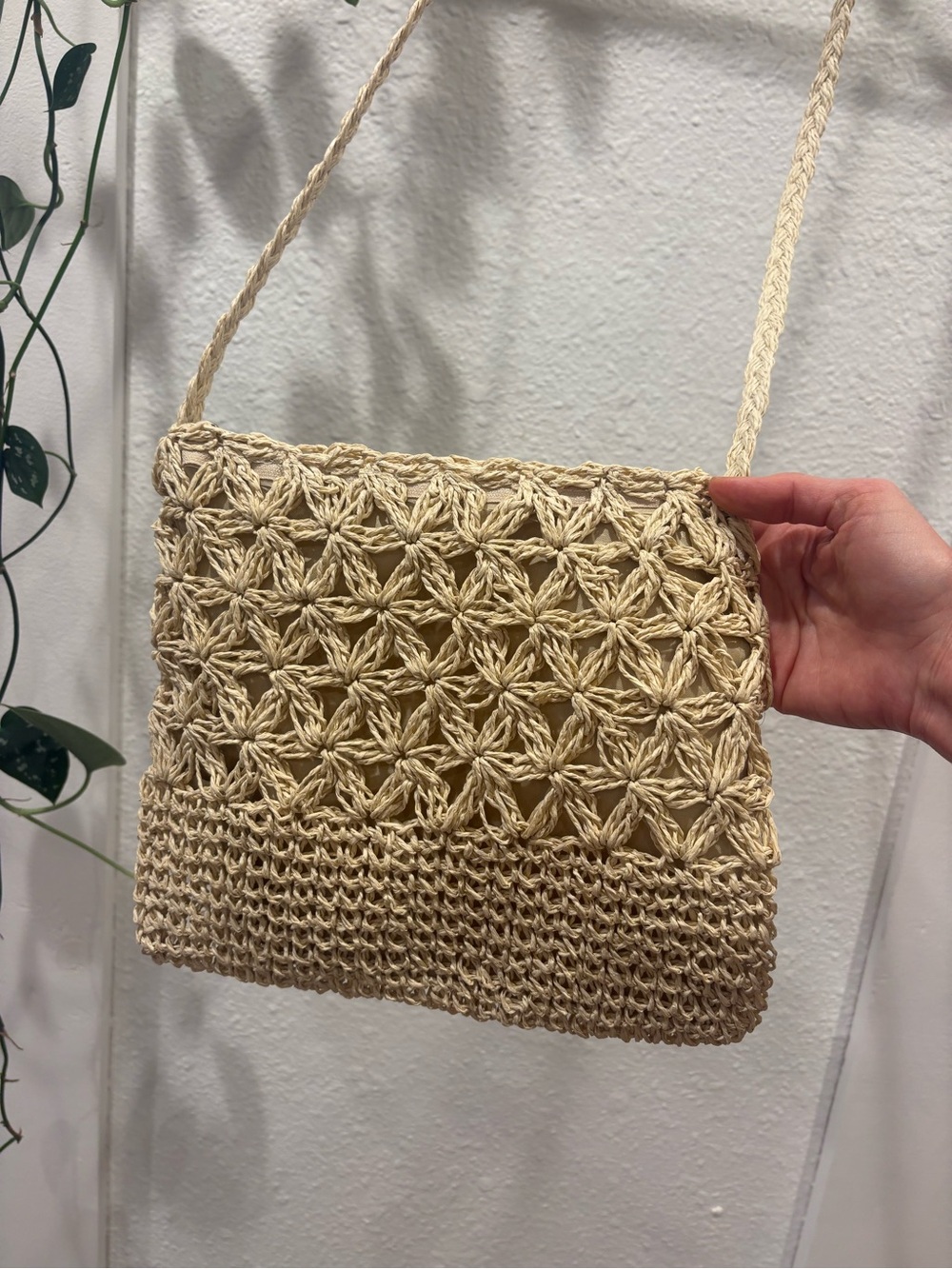 Woven Straw Crossbody Bag — Cream
